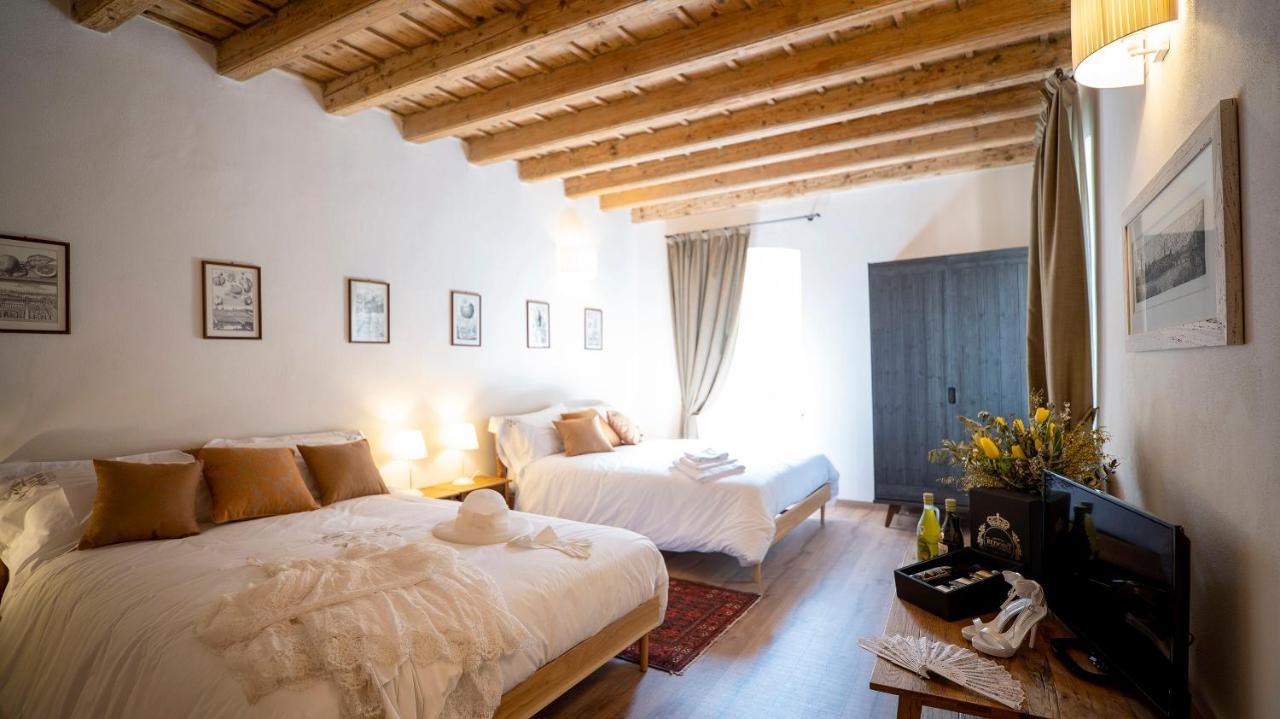 Locanda Dell'Oleificio Mezzane di Sotto Екстериор снимка
