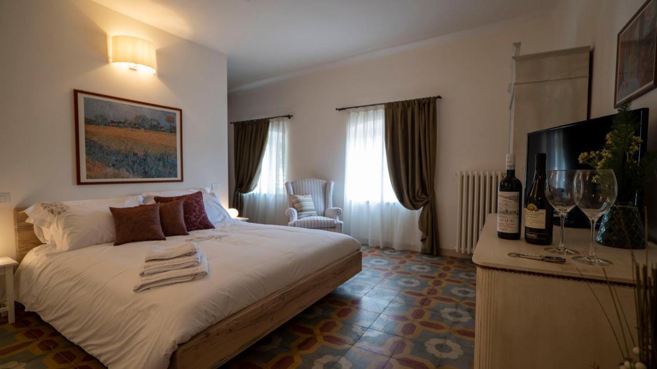 Locanda Dell'Oleificio Mezzane di Sotto Екстериор снимка