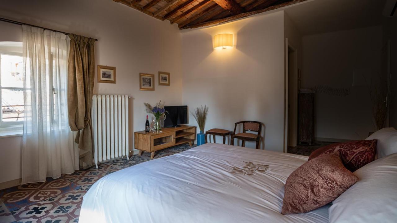 Locanda Dell'Oleificio Mezzane di Sotto Екстериор снимка