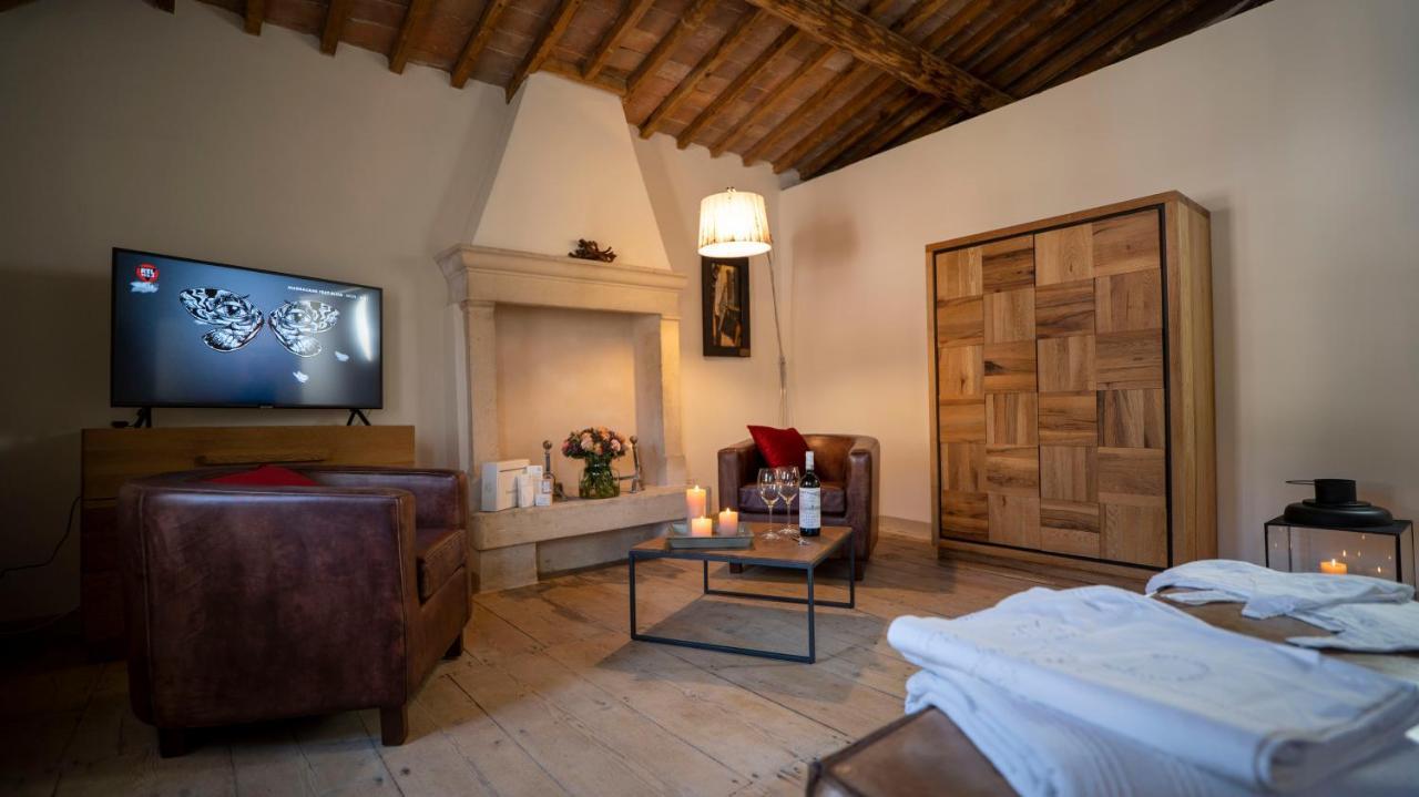 Locanda Dell'Oleificio Mezzane di Sotto Екстериор снимка