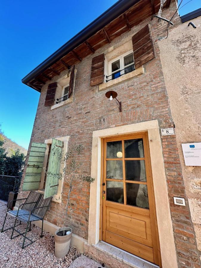 Locanda Dell'Oleificio Hotel Mezzane di Sotto Екстериор снимка