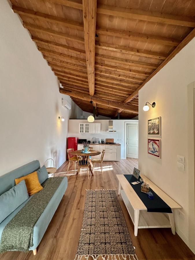 Locanda Dell'Oleificio Mezzane di Sotto Екстериор снимка